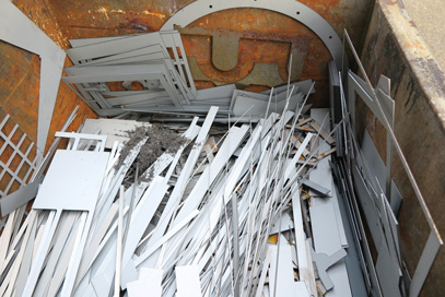 株式会社尾花　よくある質問　アルミニウム、ステンレス　イメージ